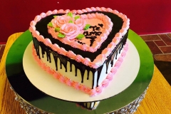 Valentines-Day-in-Colorado-Spring-Fling-Cakes-in-Colorado-Mothers-Cakes-in-Colorado-Wedding-Cakes-in-CO-Christening-Cak-9